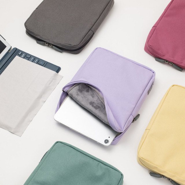 Byfulldesign iPad Tablet PC 11" Sleeve Case with Screen Cleaning Cloths Byfulldesign iPad Tablet PC 11" Sleeve Case with Screen Cleaning Cloths