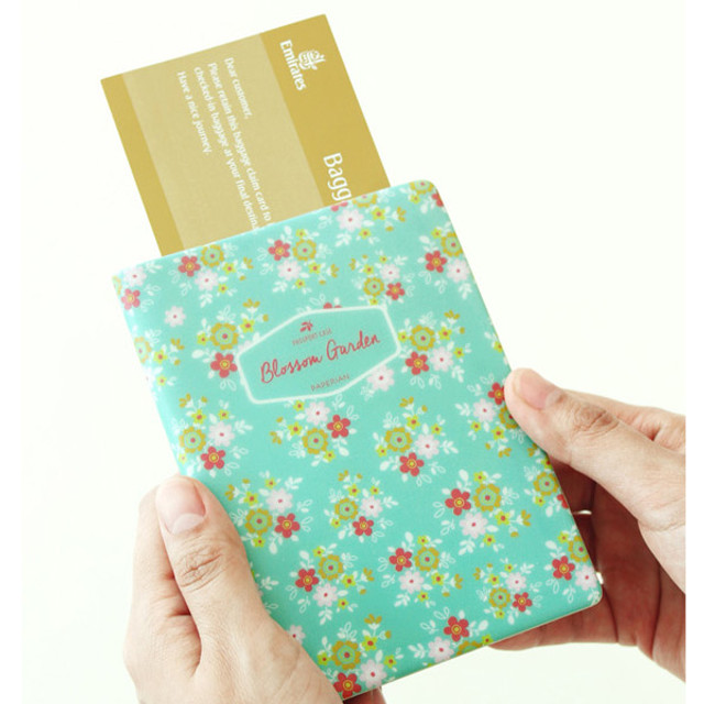 Blossom garden RFID blocking passport case Blossom garden RFID blocking passport case