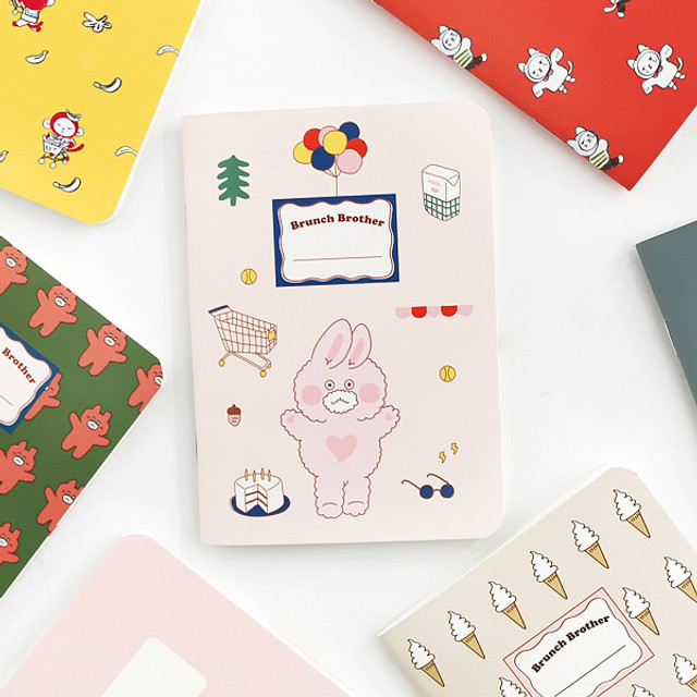 Romane illustration small plain and lined notebook Romane illustration small plain and lined notebook
