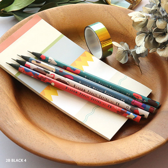 no.4 - Oh-ssumthing O-ssum black 2B pencil set of 4