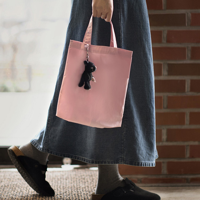 Usage example - Byfulldesign Light daily mini tote bag