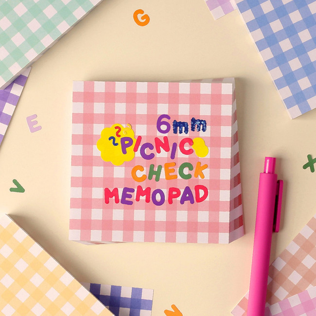 Wanna This Picnic 6mm check 4 designs memo notepad