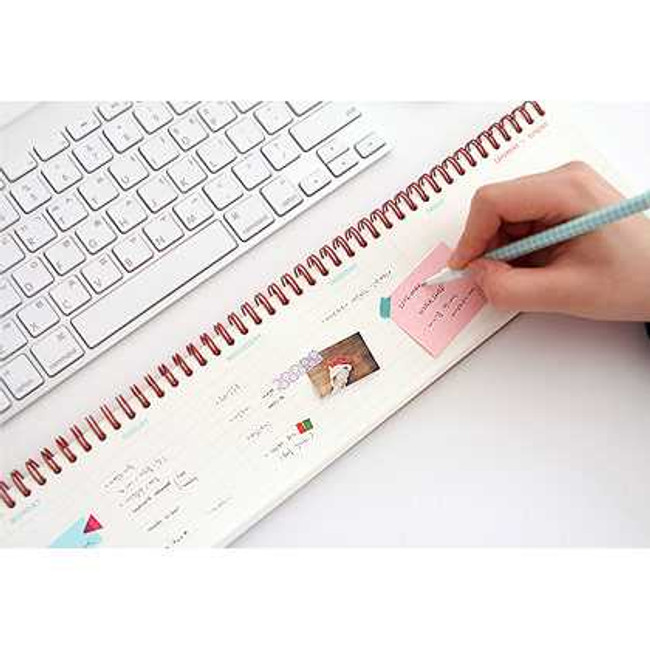 Livework weekly keyboard memopad desk pad