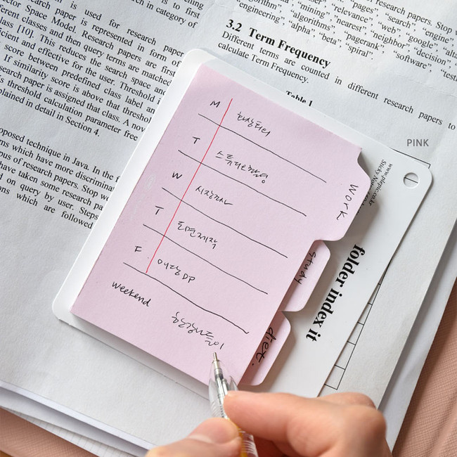 Usage example - Play Obje Medium Folder Index Sticky Notepad Bookmark Set