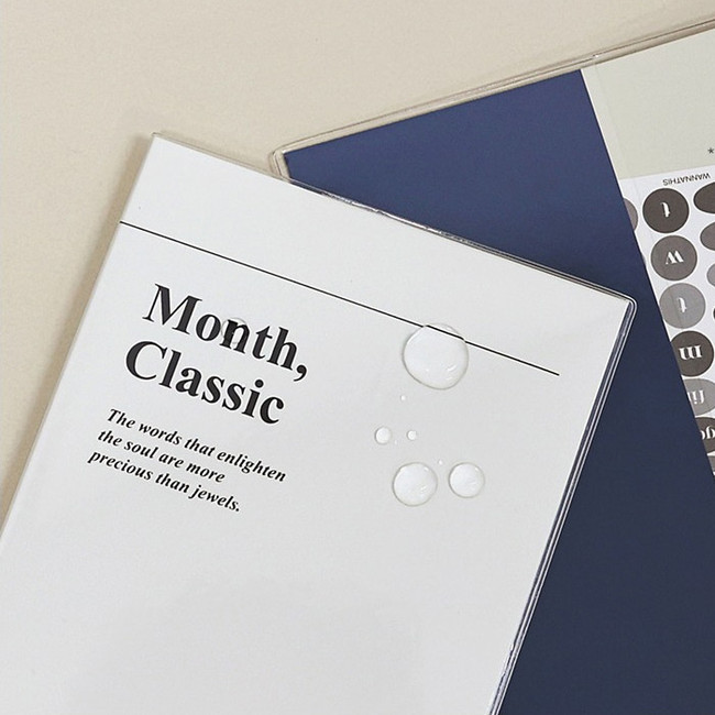 Clear PVC cover - 2023 Classic Medium Dated Monthly Planner