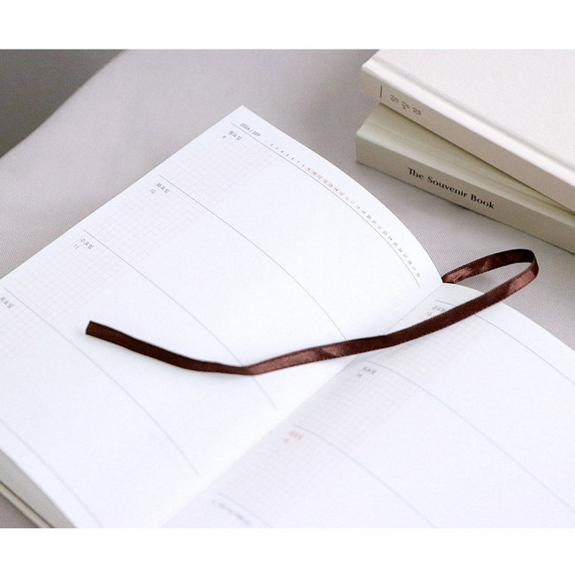 Ribbon bookmark - 2024 Everyday Life B6 Dated Weekly Planner Diary