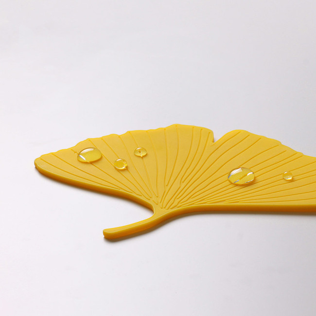 APPREE Yellow Ginkgo Leaf Silicone Drink Coaster