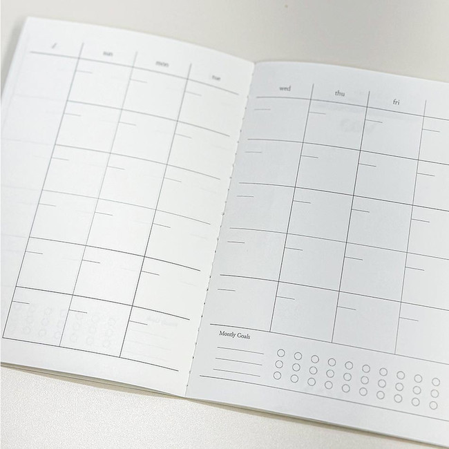 monthly plan - Meri Film Portugal Undated Monthly Diary Planner 