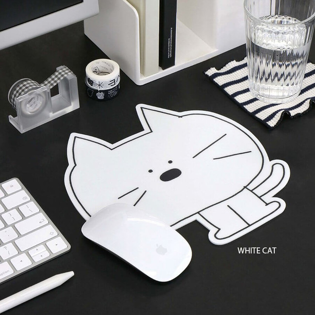 white cat - Iconic Doodle Mouse Pad 01-04