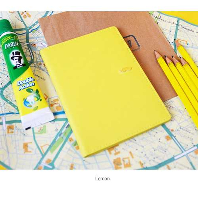 Jam studio Look at me RFID blocking passport cover holder