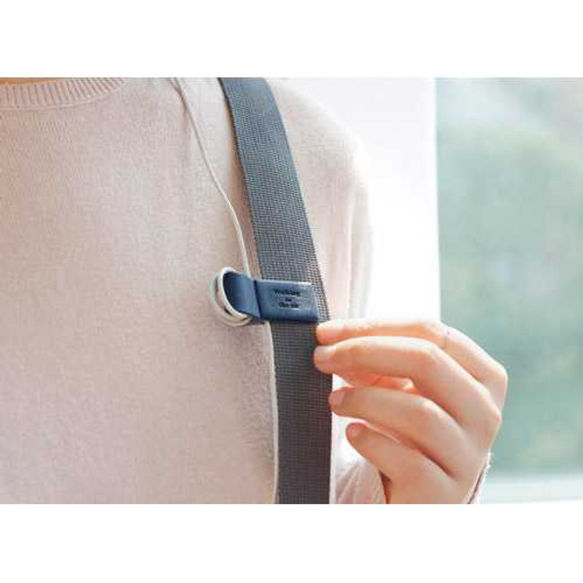 Iconic Walking in the air magnet multi holder earphone organizer