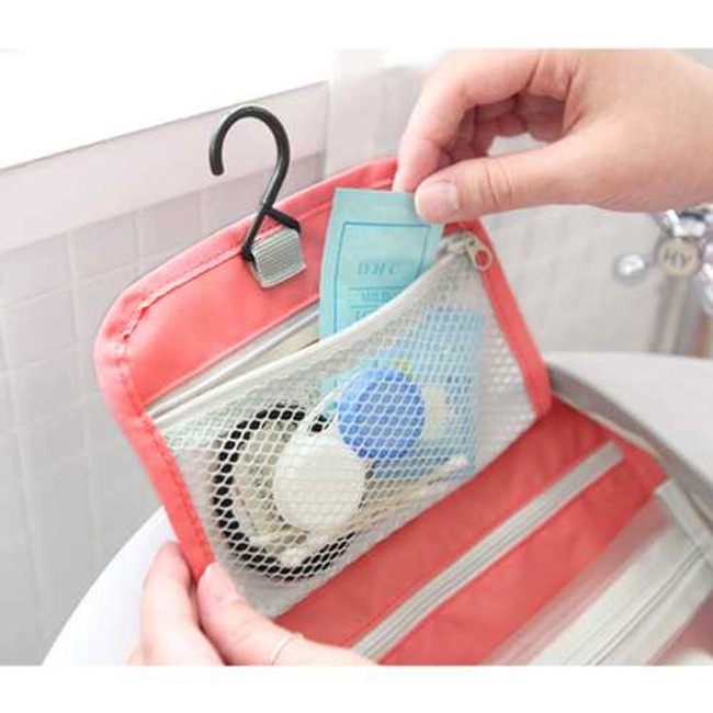 Iconic Travel hanging toiletries organizer bag