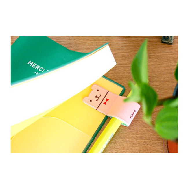 Pink - Put on a happy lucky pen holder