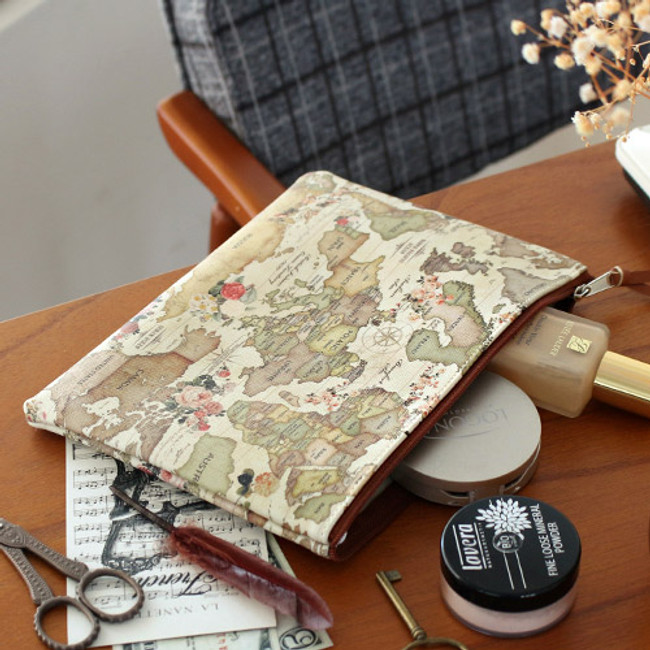 Antique - World map pattern zipper pouch