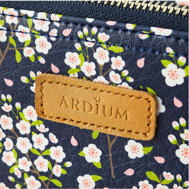 Detail of Flower pattern soft zipper pencil case