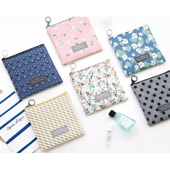 Comely pattern small flat zipper pouch