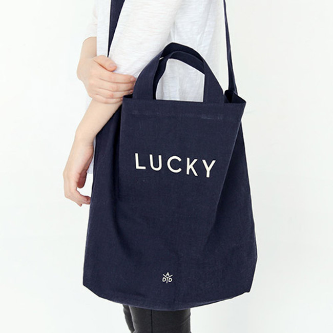 Navy - Around'D lucky shoulder bag tote