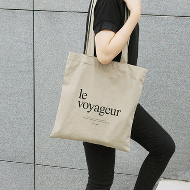 Le voyageur beige cotton shoulder tote bag