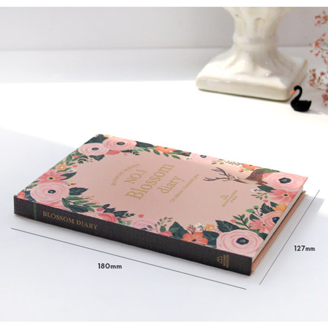 Size - 2017 Second mansion No.1 blossom undated diary scheduler