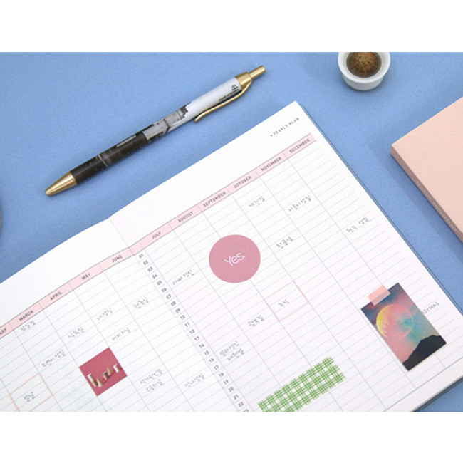 Yearly plan - Spring of life undated diary scheduler