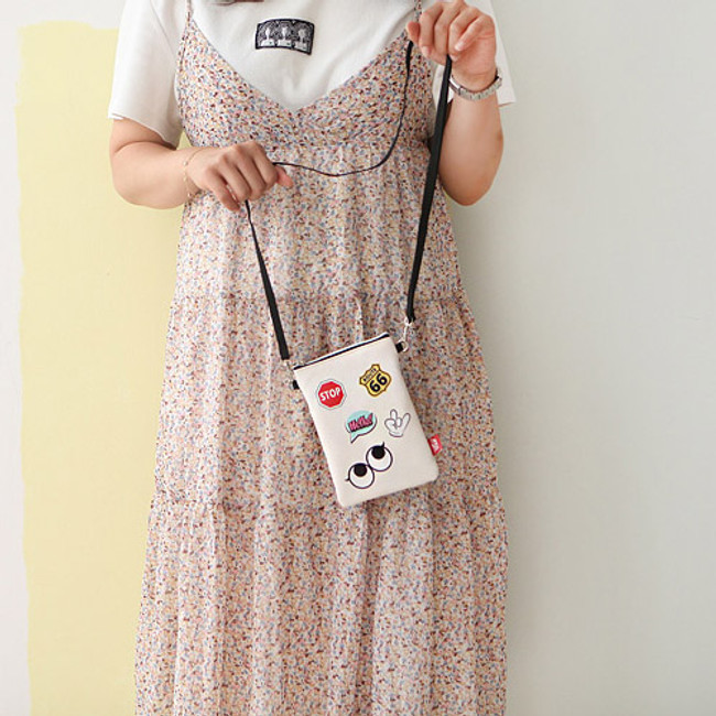 Ivory - Hello cute illustration slim crossbody bag 