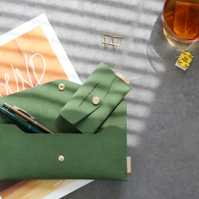 Olive green - Wanna be chamude flat pocket card case