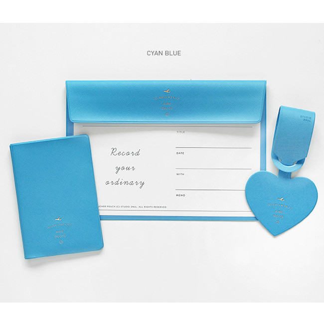 Cyan blue - Aire delce travel essentials set