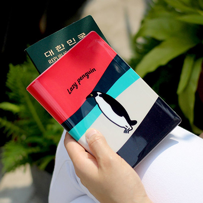 Lazy penguin - Lazy lounge RFID blocking passport case