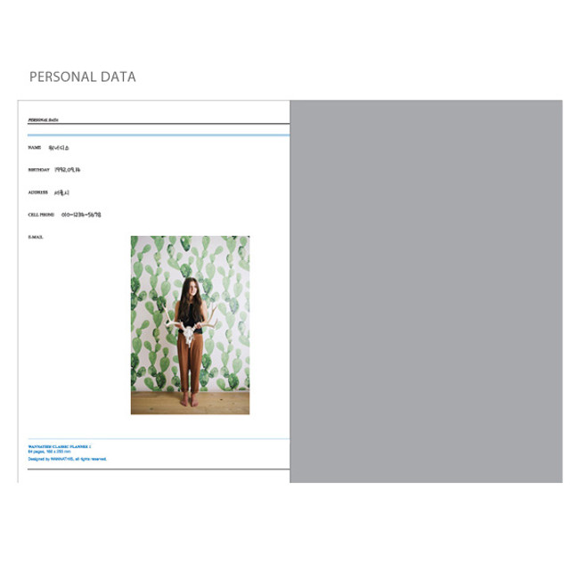 Personal data - 2018 The classic large dated monthly planner