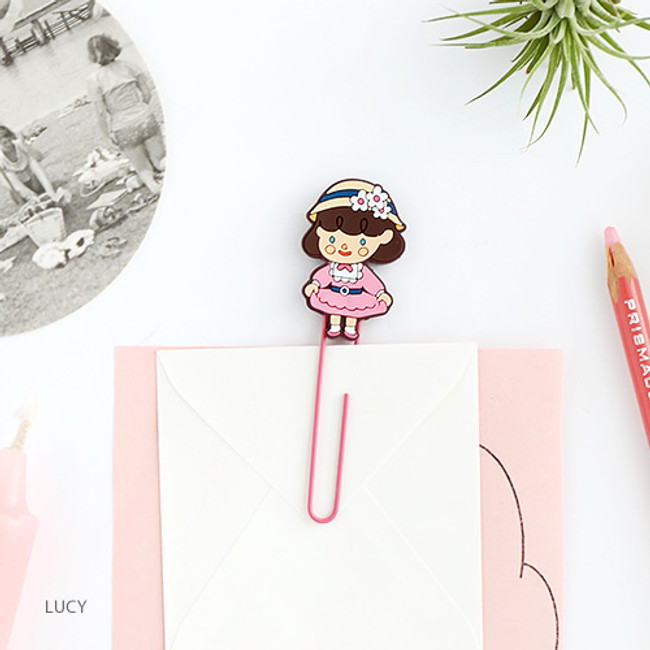 Lucy - Hellogeeks Petite parisien bookmark