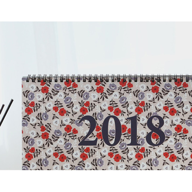 2018 Pour vous humming spiral bound large desk calendar 