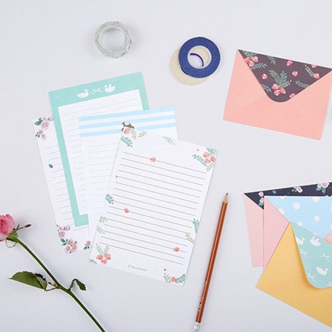 Flying Whales pattern letter paper and envelope set 
