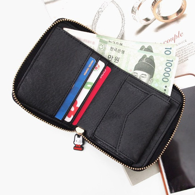 2Young Munch zip around bifold wallet