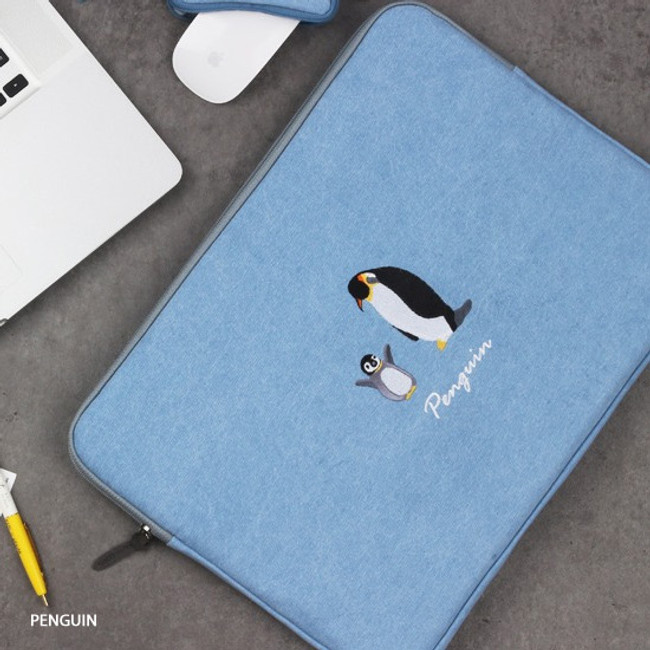 Penguin - Tailorbird embroidery 15 inches laptop case