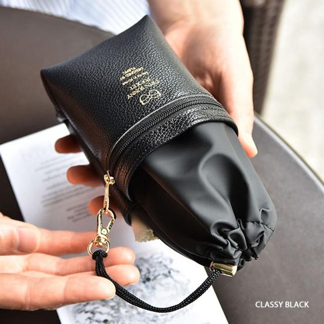 Classy black - Sunny twin glasses pocket drawstring pouch