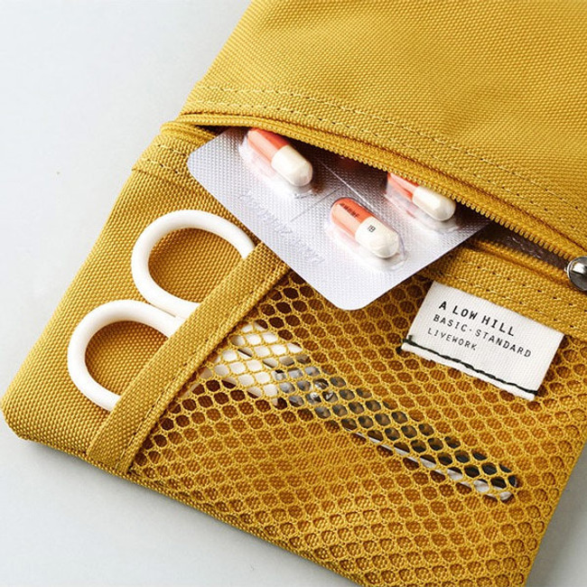 Mustard - Livework A low hill basic mesh pocket small pouch ver2