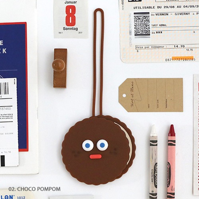01 Choco pompom - popeye travel luggage name tag