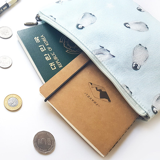 Penguin - Pattern medium cotton flat zipper pouch