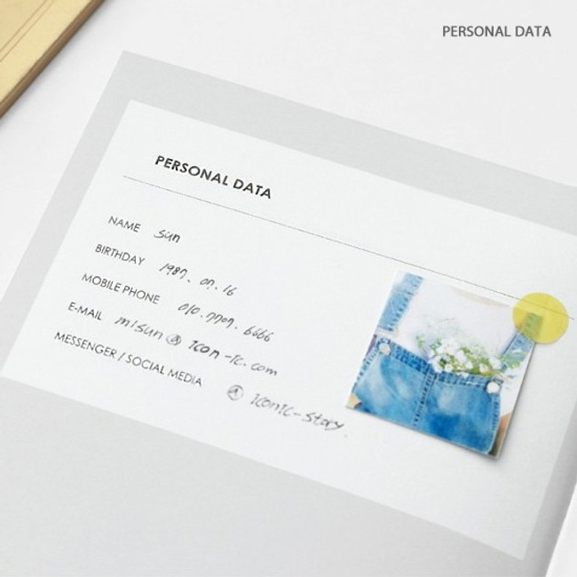 Personal data - 12 Months A6 size undated monthly scheduler