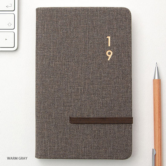 Warm gray - 2019 Simple dated weekly planner