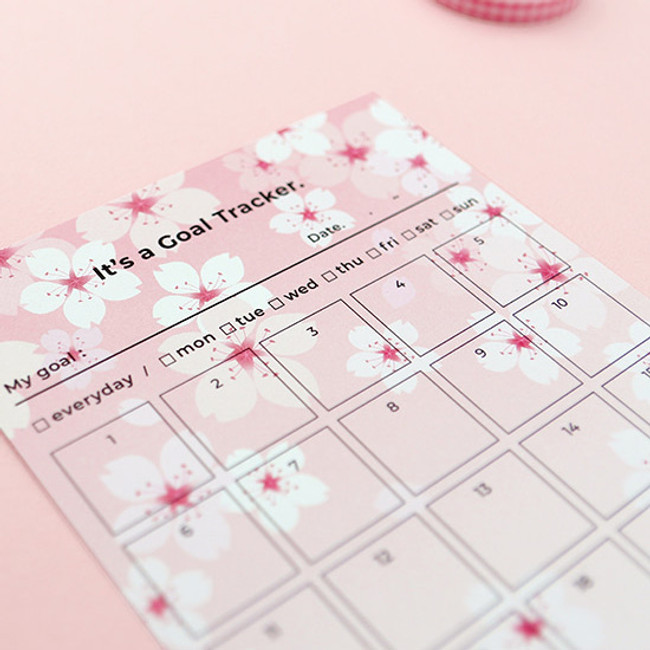 Example of use - Cherry blossom 30 days goal planning tracker 12 sheets