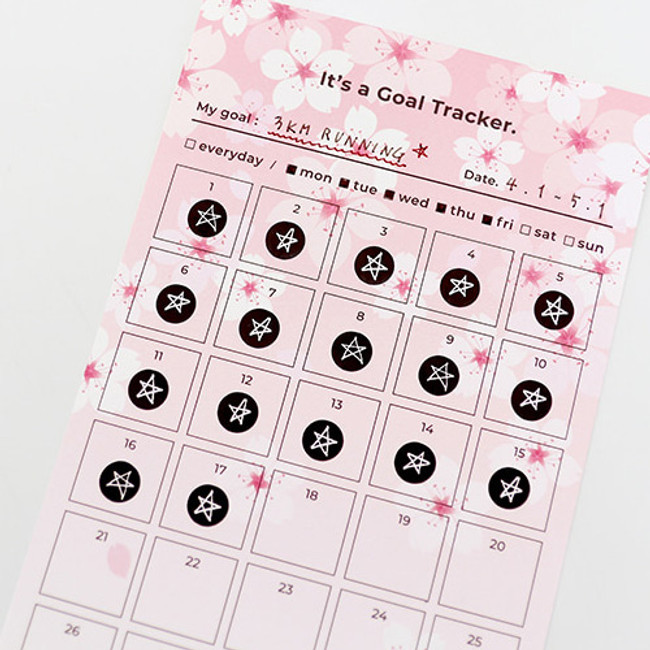 Example of use - Cherry blossom 30 days goal planning tracker 12 sheets