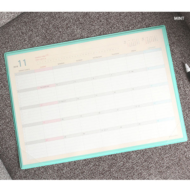 Mint - PLEPLE 2020 Desk mat with dated monthly planner