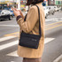 Example of use - Byfulldesign Travelus minimal crossbody bag for walking