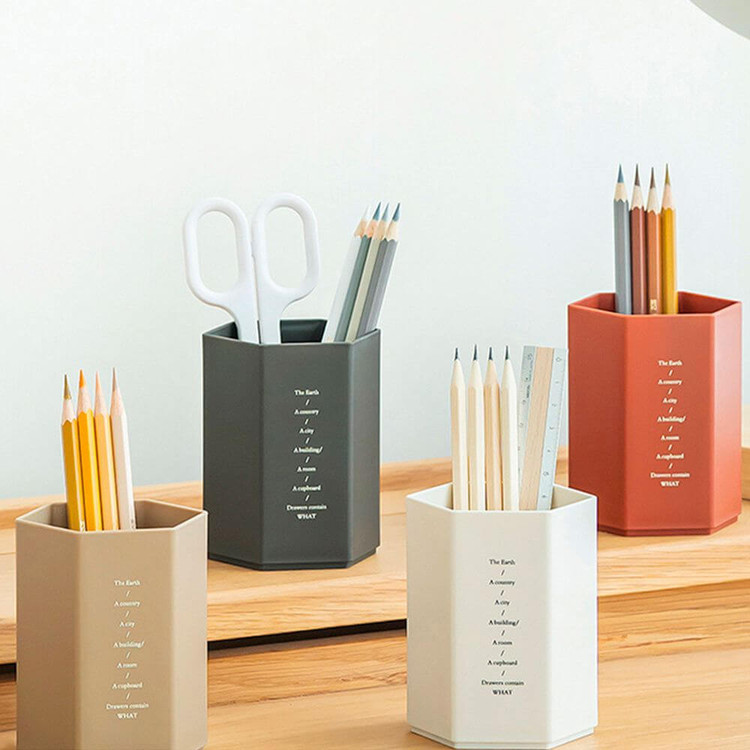 Usage example of Brisk Style Hexagon Pen Holder