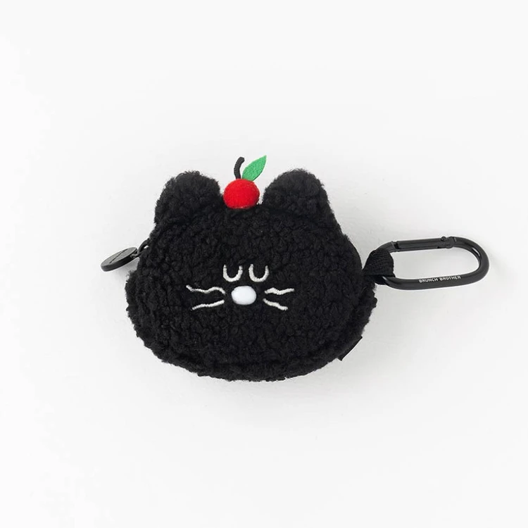 Romane Brunch Brother Mogry Boucle Airpods Case