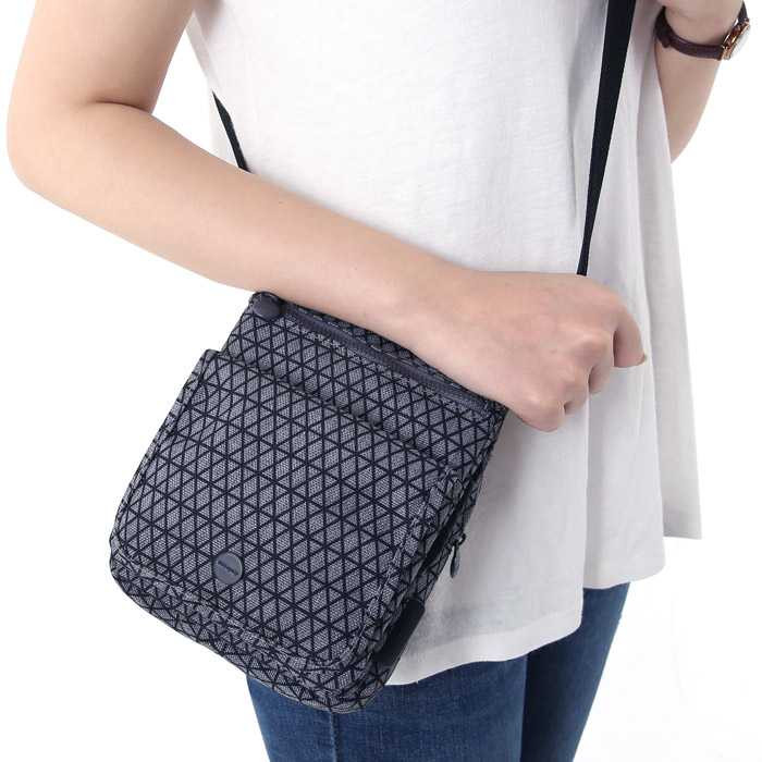 Monopoly Pattern Travel organizer shoulder bag ver.2