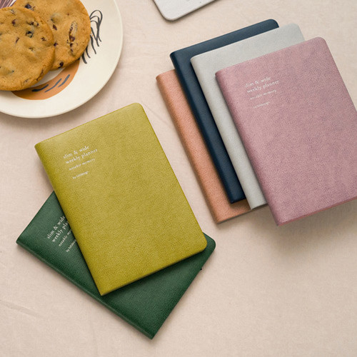 2019 Slim and small dated weekly planner