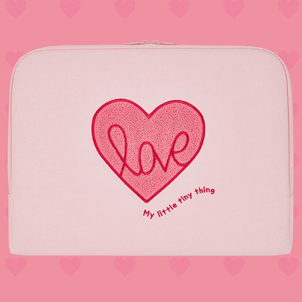 Pink heart boucle canvas iPad laptop pouch case
