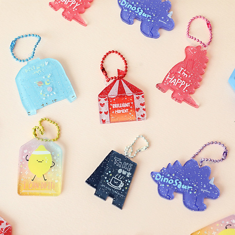 Oh-ssumthing O-ssum shiny charm with chain strap